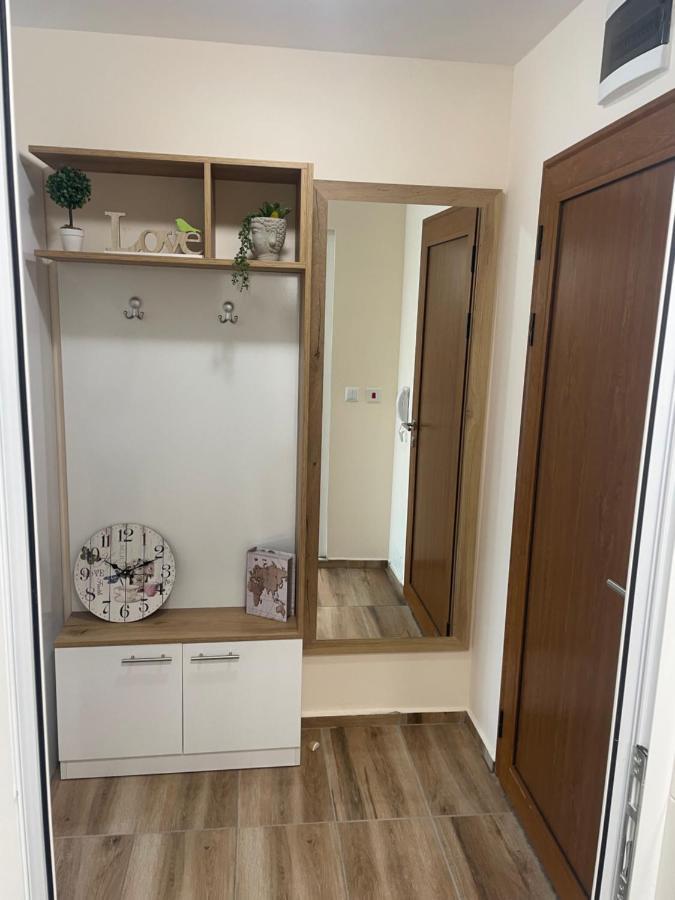 Teddy Apartment Veliko Tărnovo Exteriör bild